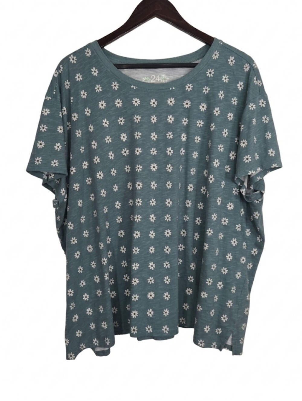 Maurices floral print crew neck short sleeve tee